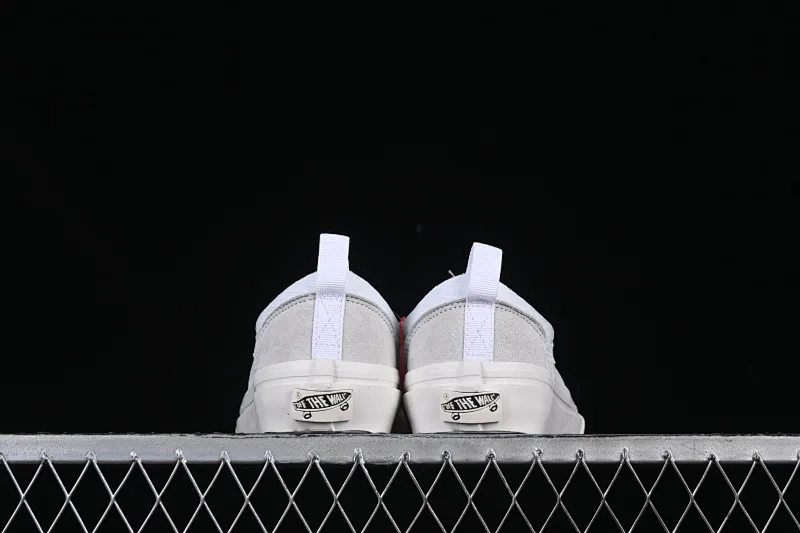 All categories Vans Vans series Vans Low Vans low-top Vans Style 36 Decon SF half-moon toe killer whale vulcanized sneakers VN000SHM07F